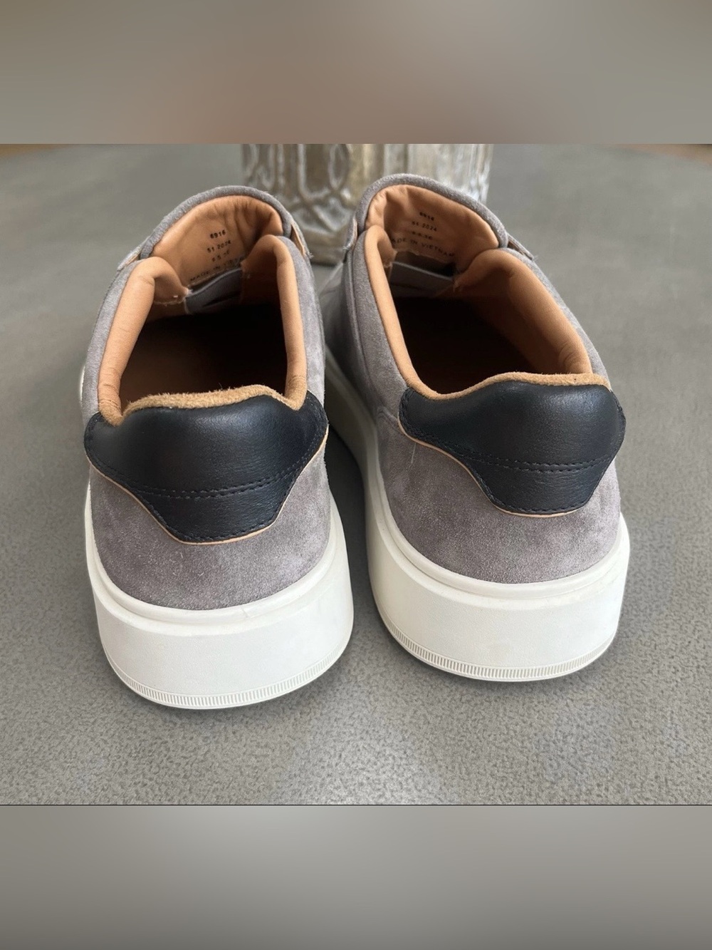 Allen Edmonds Oliver Slip-on
Stretch-lace Sneaker in GreySuede
Size 9.5. 3E - Picture 3 of 11